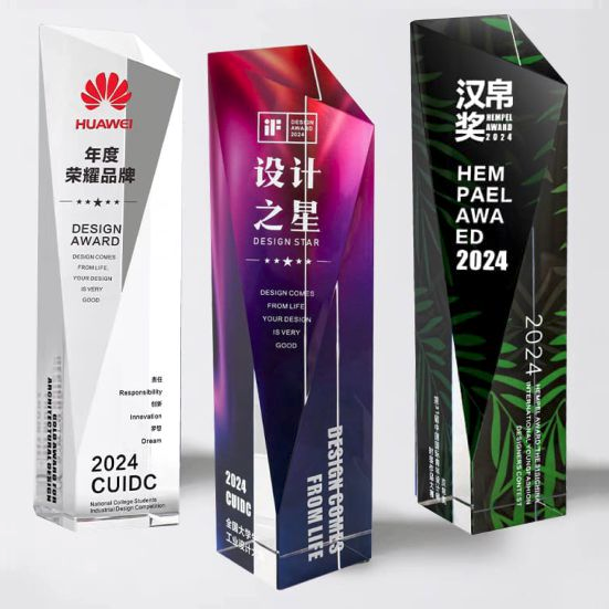 ICT 816 - Exclusive Crystal Trophy